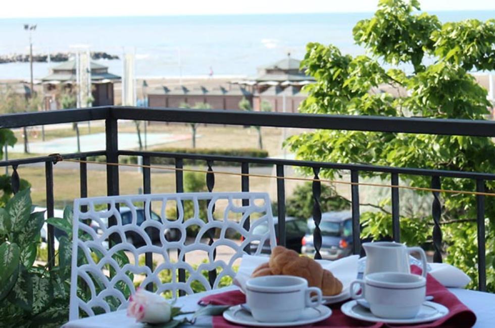 hotelmariaserena en 3-star-hotel-with-bed-breakfasts-formula 006